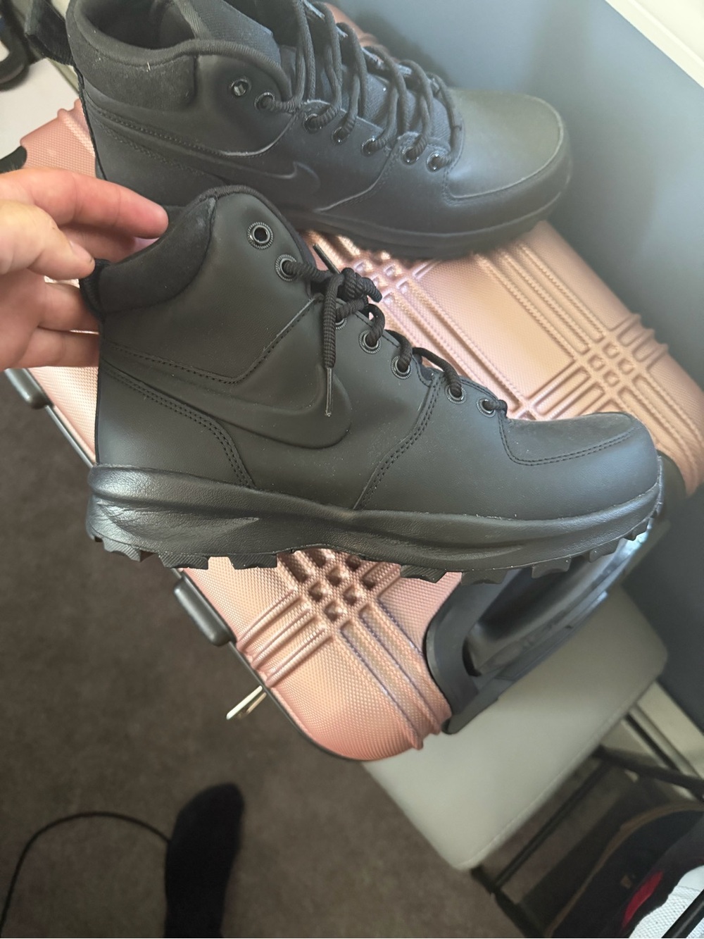 Nike Men's Black High-Top Tactical Boots